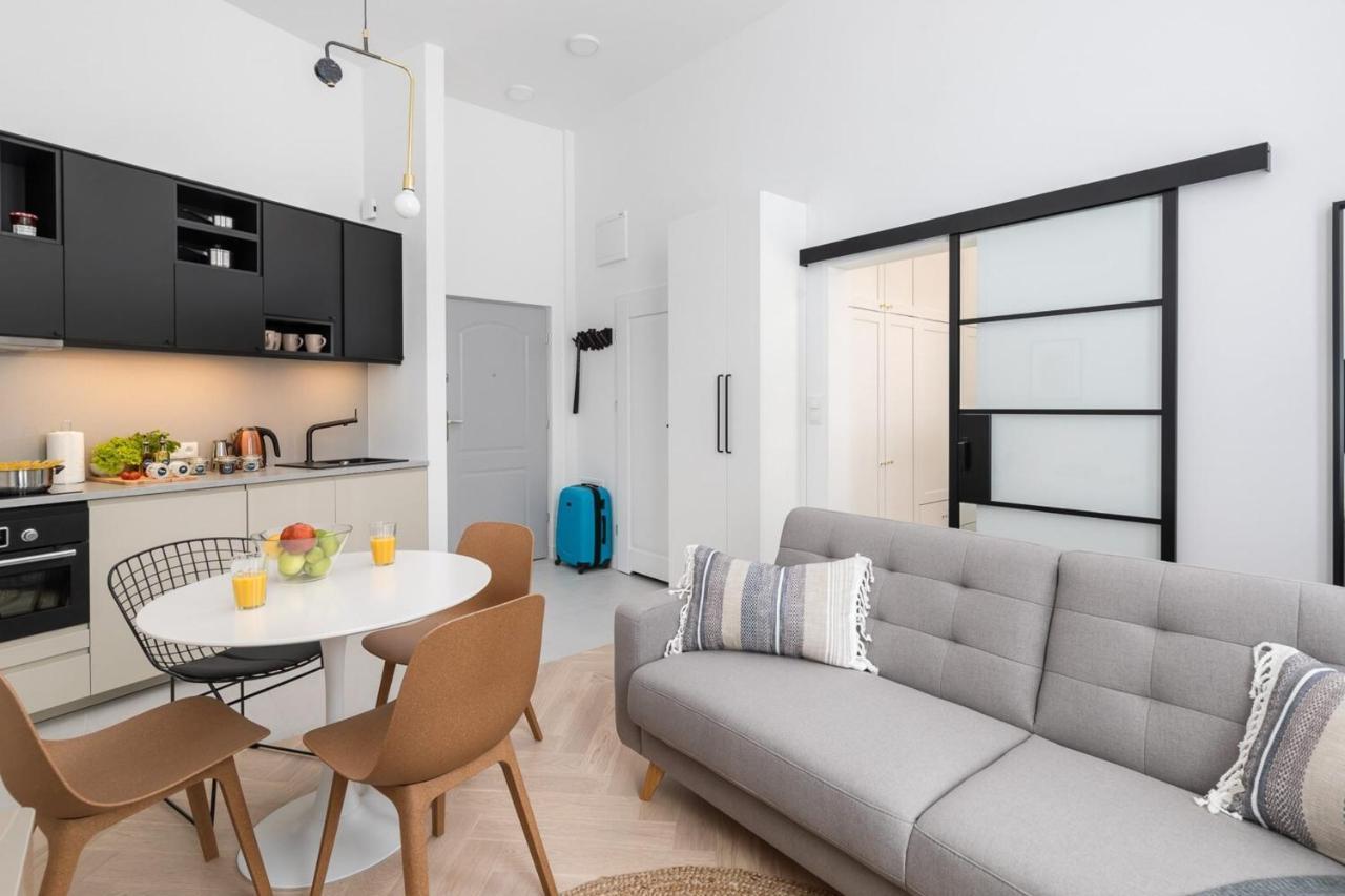 Boduena 4 - Elegant Apartment In Warsaw Centre By Noclegi Renters Bagian luar foto
